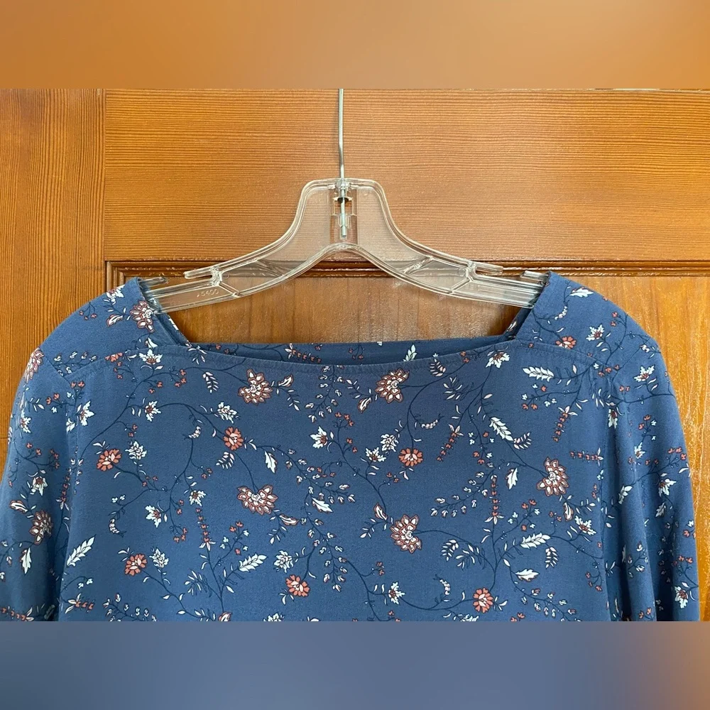 GAP Blue Floral Pattern Dress - Picture 6 of 10